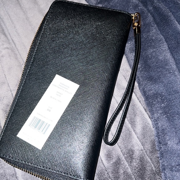 New - Picture 5 of 6